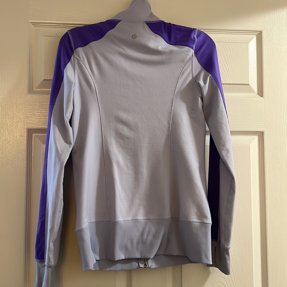 Lululemon Jacket - Picture 3 of 5